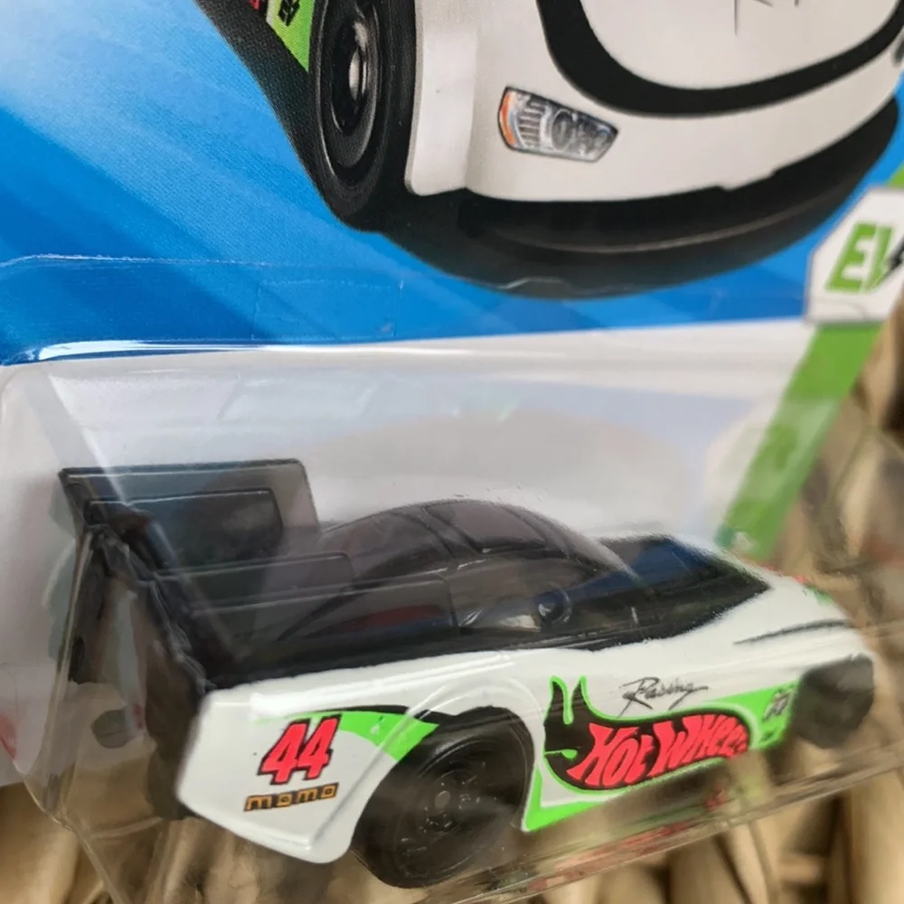 N/A hot wheels